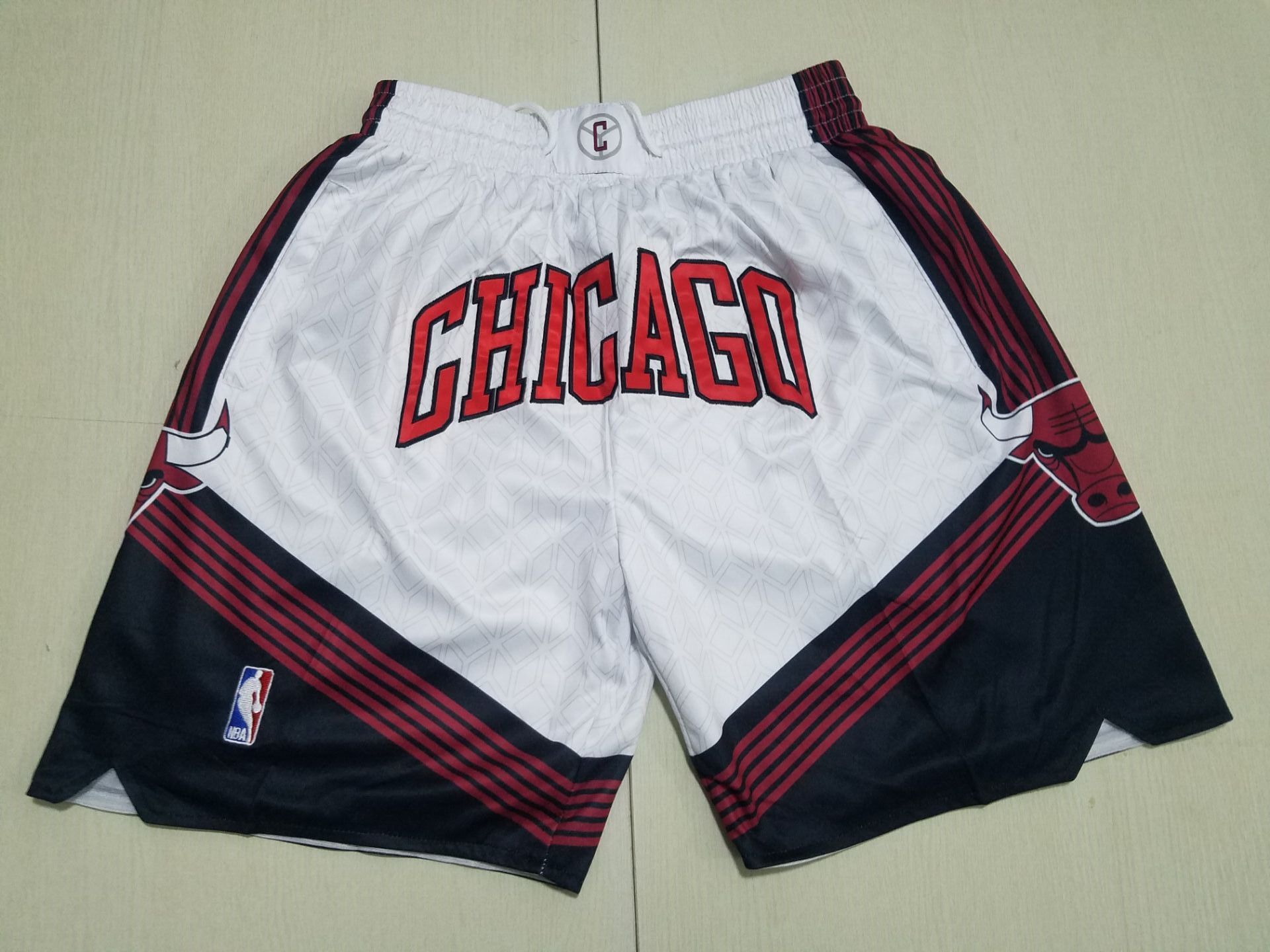 Men NBA Chicago Bulls Shorts 20230218-0